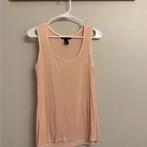 White House Black Market Peach Shell Scoop Tank